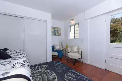 Bedroom - 411 Vincente Way, La Jolla, CA 92037 photo 8 of 9
