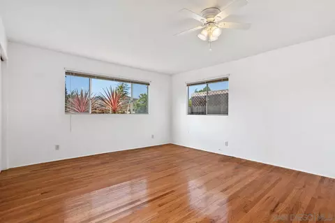 Bedroom - 411 Vincente Way, La Jolla, CA 92037 photo 3 of 9