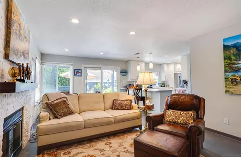 Living - 1773 Swallowtail Rd, Encinitas, CA 92024 photo 4 of 5