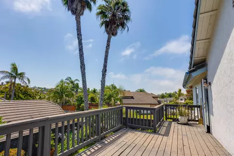 Exterior - 1773 Swallowtail Rd, Encinitas, CA 92024 photo 2 of 13