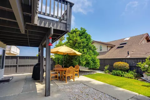 Exterior - 1773 Swallowtail Rd, Encinitas, CA 92024 photo 7 of 13