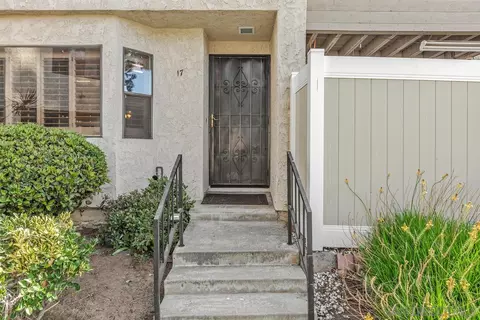 1720 Melrose Ave #17, Chula Vista, CA 91911