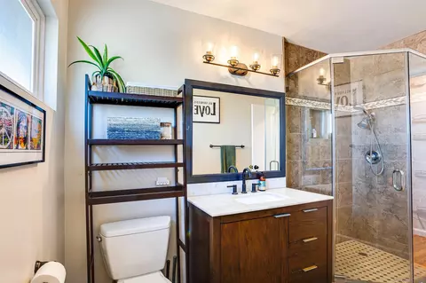 Bath - 7905 Michelle Dr, La Mesa, CA 91942 photo 1 of 2