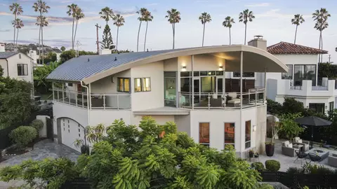 305 Fern Gln, La Jolla, CA 92037