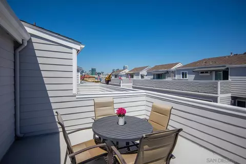 Exterior - 1401 1st St, Coronado, CA 92118 photo 5 of 16