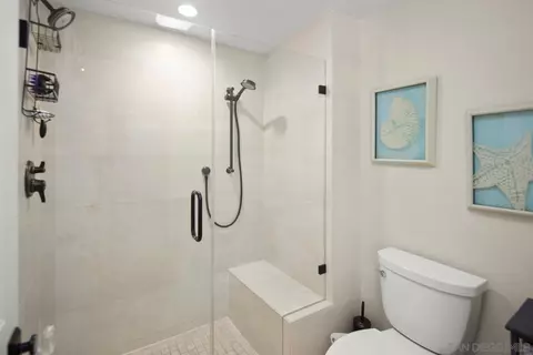 Bath - 1401 1st St, Coronado, CA 92118 photo 3 of 4