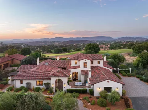 7992 Villas, San Diego, CA 92127