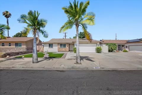 752 Applewood, El Cajon, CA 92021 photo 2