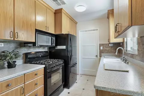 418 Gardner St, El Cajon, CA 92020 photo 4
