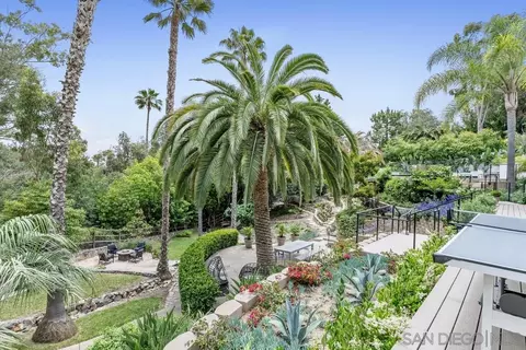 6009 Senda De La Luna, Rancho Santa Fe, CA 92067