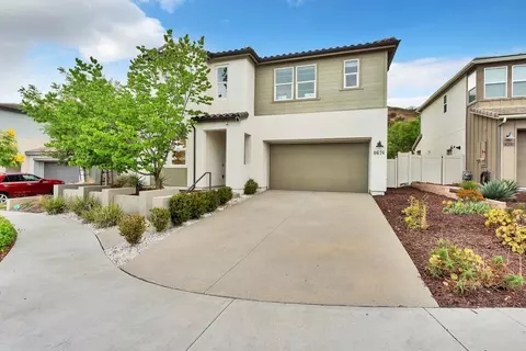 8674 Toyopa Ct, Santee, CA 92071 photo 2