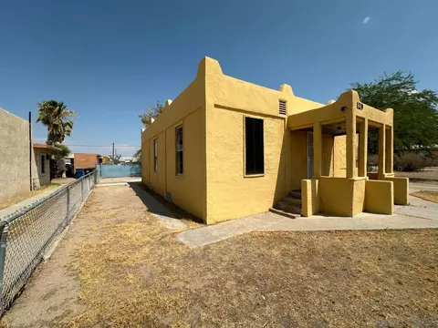Exterior - 129 Monterey St, Needles, CA 92363 photo 1 of 8