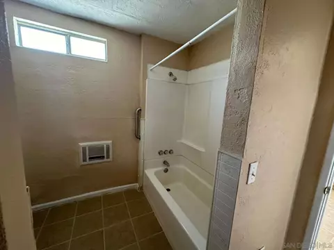 Bath - 129 Monterey St, Needles, CA 92363 photo 2 of 2