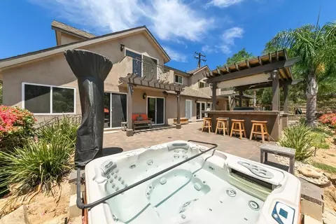 Exterior - 2566 Descanso Ln, El Cajon, CA 92021 photo 7 of 18