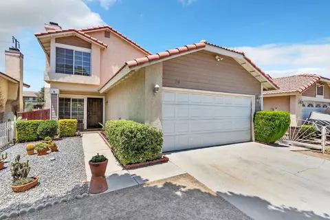 510 Hacienda Ave, Perris, CA 92571