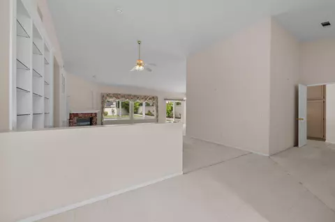 32122 Corte Del Cerro, Temecula, CA 92592 photo 8