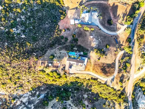 View/Area - 16064 Loose Creek Rd, Jamul, CA 91935 photo 7 of 8