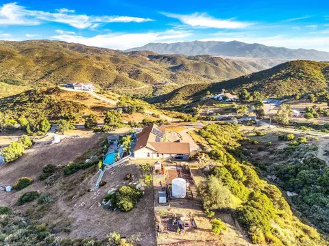View/Area - 16064 Loose Creek Rd, Jamul, CA 91935 photo 5 of 8