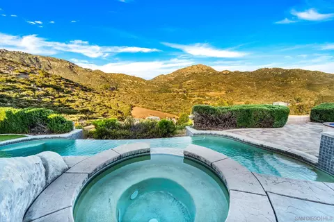 Exterior - 16064 Loose Creek Rd, Jamul, CA 91935 photo 7 of 21