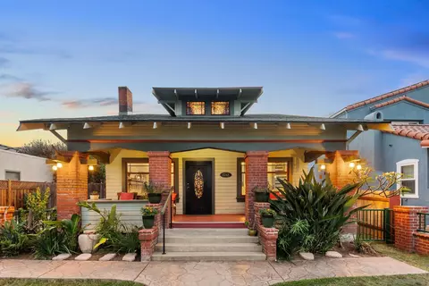4748 Edgeware Rd, San Diego, CA 92116