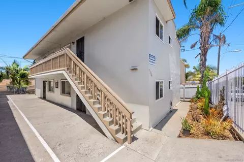 1624 Una St, San Diego, CA 92113