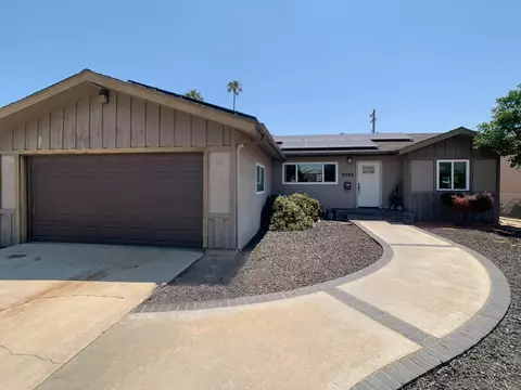 3865 Shirlene Pl, La Mesa, CA 91941