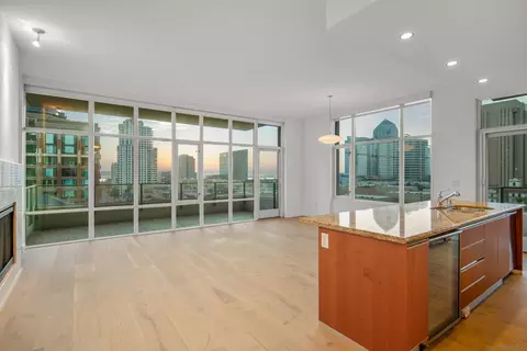 550 Front St #705, San Diego, CA 92101