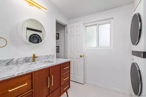 1467 Planet Rd, Vista, CA 92083 photo 16