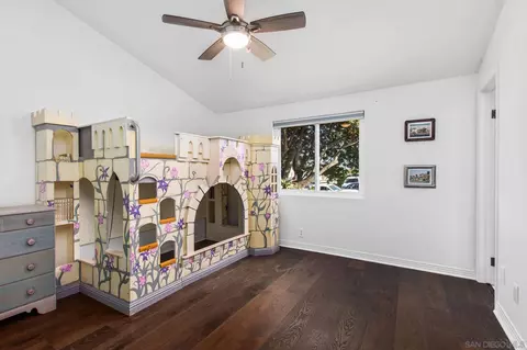 1467 Planet Rd, Vista, CA 92083 photo 13