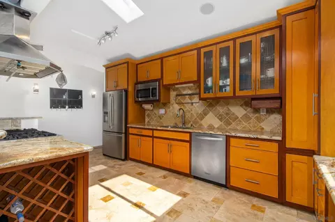 1467 Planet Rd, Vista, CA 92083 photo 6