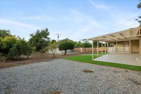 Exterior - 495 Vale View Dr, Vista, CA 92081 photo 5 of 11