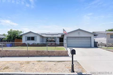 Exterior - 3023 Luana Dr, Oceanside, CA 92056 photo 8 of 8