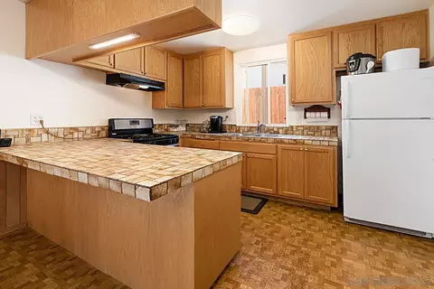 Kitchen - 3023 Luana Dr, Oceanside, CA 92056 photo 1 of 2