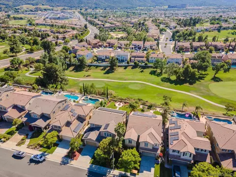View/Area - 45951 Camino Rubi, Temecula, CA 92592 photo 3 of 5