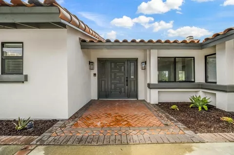 3969 Monserate Ter, Fallbrook, CA 92028 photo 4