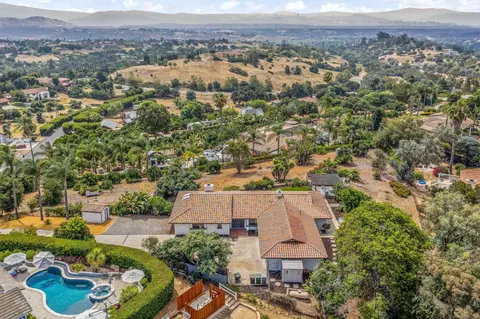 3969 Monserate Ter, Fallbrook, CA 92028 photo 36