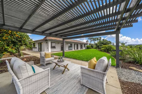 3969 Monserate Ter, Fallbrook, CA 92028 photo 29