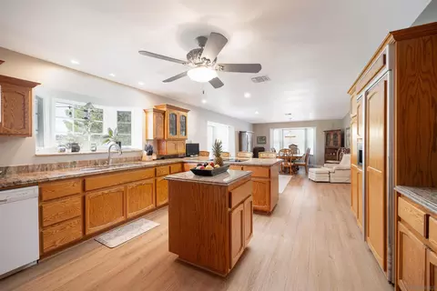 Kitchen - 1665 Star Valley Rd, Alpine, CA 91901 photo 2 of 3