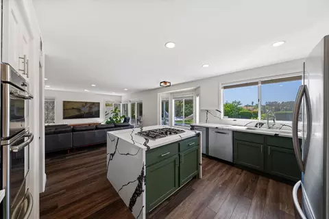 Kitchen - 40671 Calle Katerine, Temecula, CA 92591 photo 6 of 6
