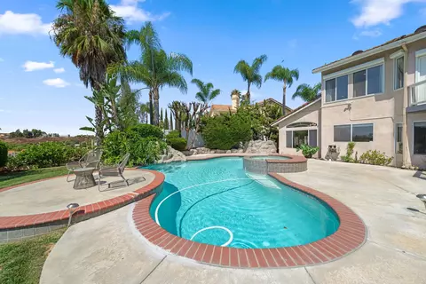 Exterior - 40671 Calle Katerine, Temecula, CA 92591 photo 14 of 15