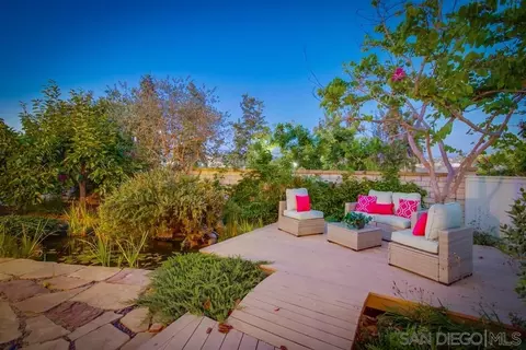 Exterior - 7919 Via Ensenada, Carlsbad, CA 92009 photo 5 of 7