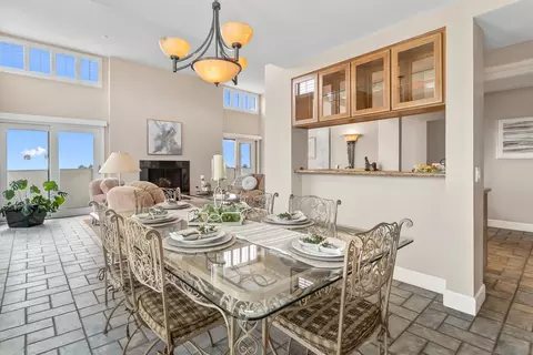 Dining - 7550 Eads Ave #404, La Jolla, CA 92037 photo 1 of 3