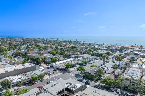 View/Area - 7550 Eads Ave #404, La Jolla, CA 92037 photo 3 of 5