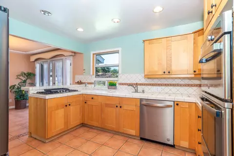9710 Murray Dr, La Mesa, CA 91942 photo 4