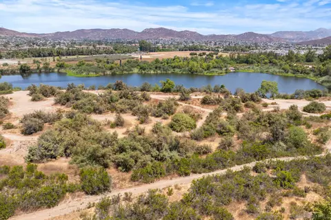341 Canal Ct, Santee, CA 92071 photo 32