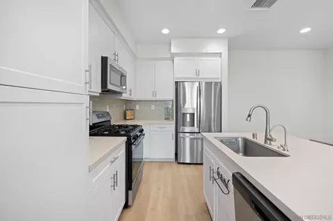 341 Canal Ct, Santee, CA 92071 photo 9