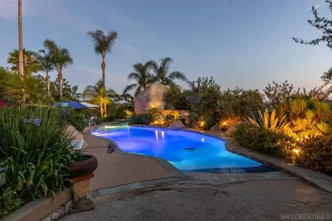 Exterior - 10111 Circle P Ln, Escondido, CA 92026 photo 14 of 27