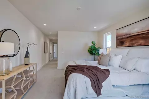 659 Hamilton Ln, Escondido, CA 92029 photo 19