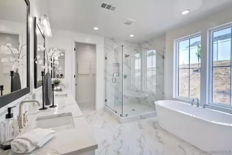 659 Hamilton Ln, Escondido, CA 92029 photo 20