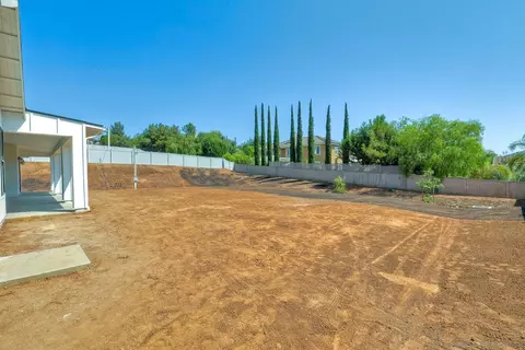 659 Hamilton Ln, Escondido, CA 92029 photo 24